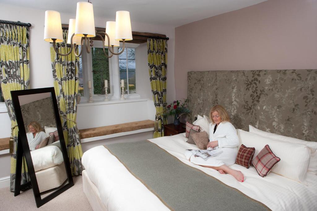 The Three Crowns Hotel Chagford Ruang foto